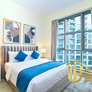 Stylish 1br-next To Mall In Standpoint B شقة